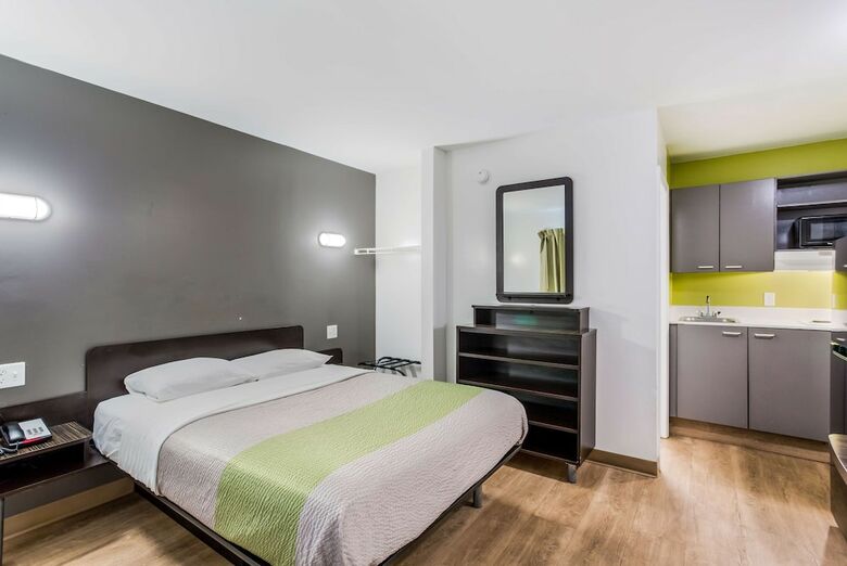 Hotel Suburban Extended Stay Bay Meadows