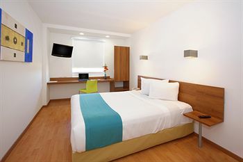 Hotel One Reynosa Valle Alto