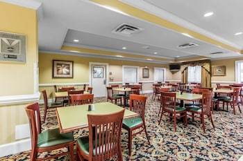 Hotel Comfort Inn & Suites