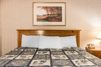 Hotel Rodeway Inn Amish Country