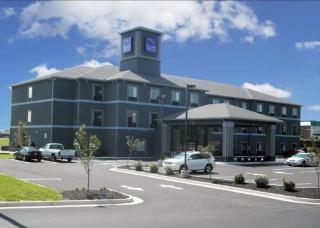 Hotel Sleep Inn & Suites