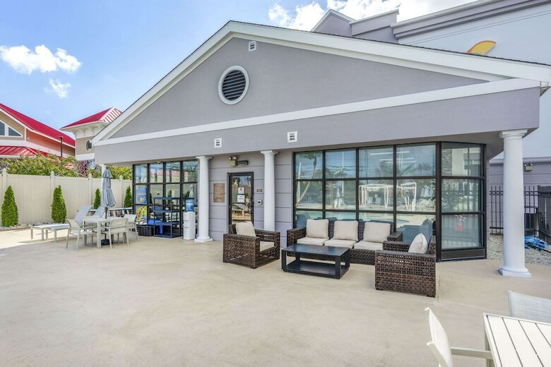 Hotel Comfort Suites Ocean City West