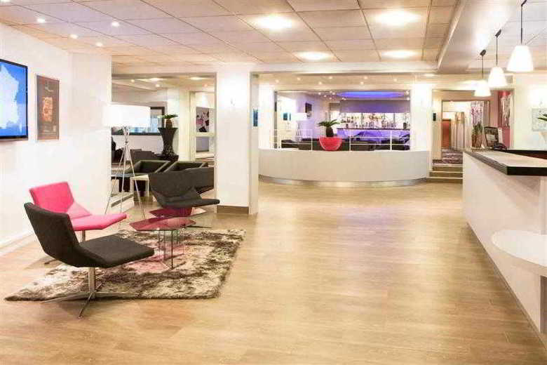 Hotel Novotel Fontainebleau Ury