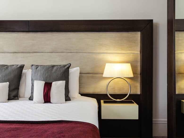 Hotel Caledonian