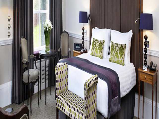 Barcelo Combe Grove Manor Hotel