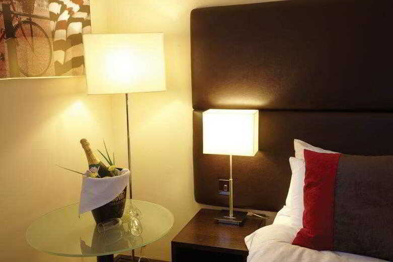 Hotel Gonville
