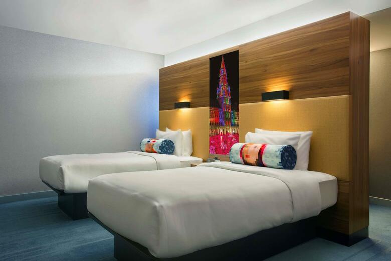 Hotel Aloft Brussels Schuman