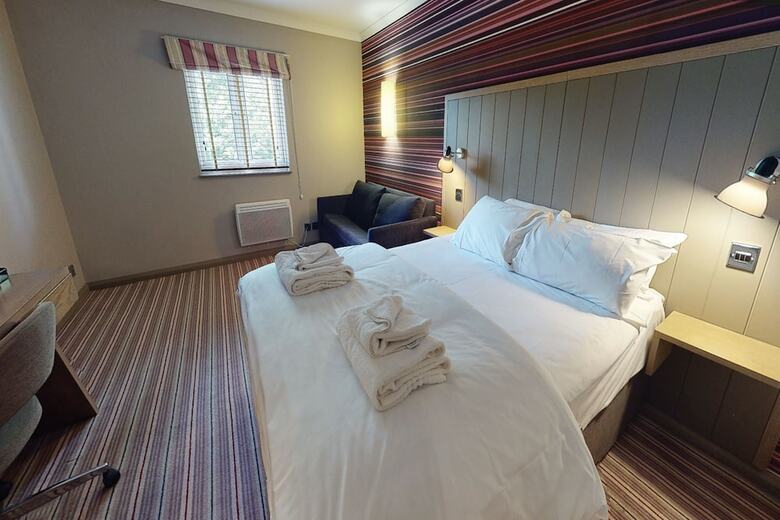 Village Coventry - Hotel & Leisure Club