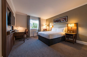 Hilton Edinburgh Airport Hotel