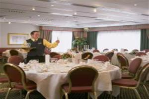 Hilton Edinburgh Airport Hotel