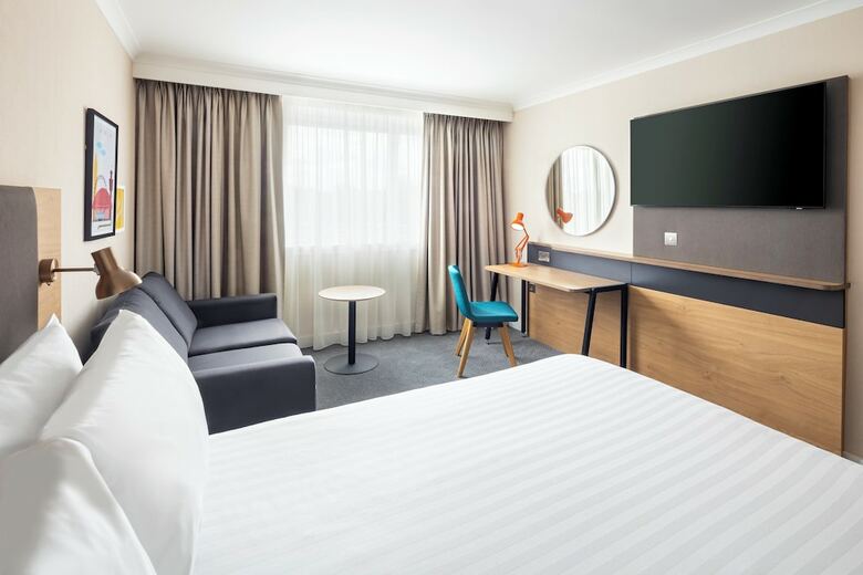 Hotel Holiday Inn Gatwick Airport