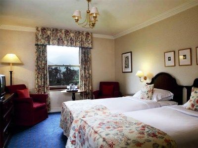 Macdonald Swan Hotel