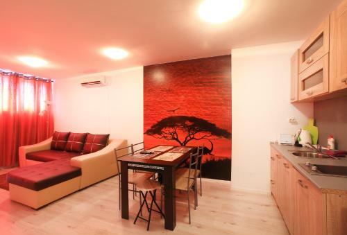 Apartamento Minismart Complex Rainbow Garden And Jacuzzi