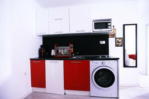 Apartamento Minismart Complex Rainbow Garden And Jacuzzi