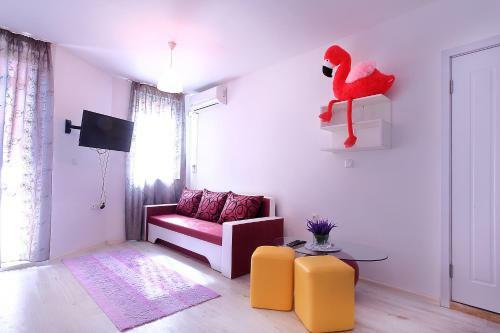 Apartamento Minismart Complex Rainbow Garden And Jacuzzi