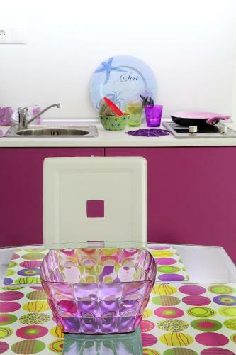 Apartamento Minismart Complex Rainbow Garden And Jacuzzi