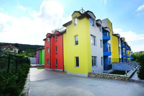 Apartamento Minismart Complex Rainbow Garden And Jacuzzi