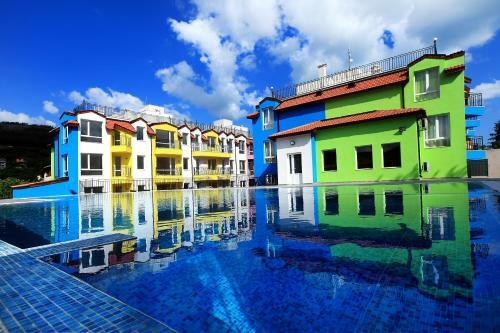 Apartamento Minismart Complex Rainbow Garden And Jacuzzi