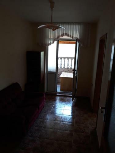 Old House Nova - 2 Bedroom Apartment