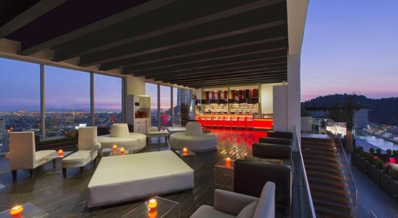 Hotel W Santiago