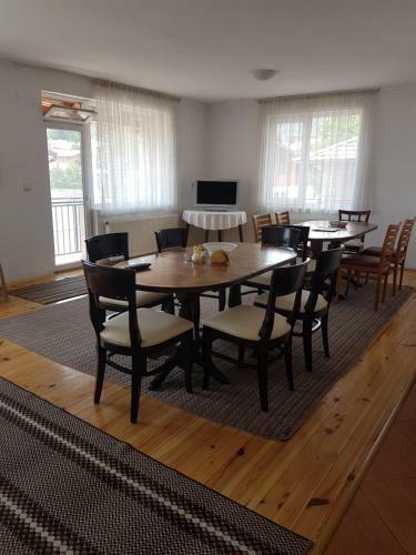 Hostal Yana Guest House