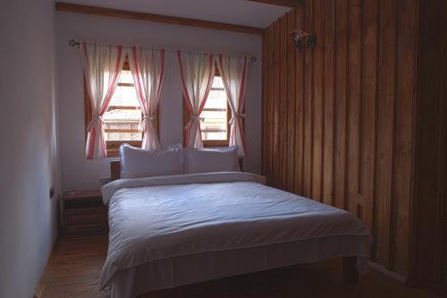 Hostal ?????????? ????