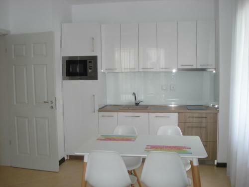 Deluxe Apartments In Oasis Resort