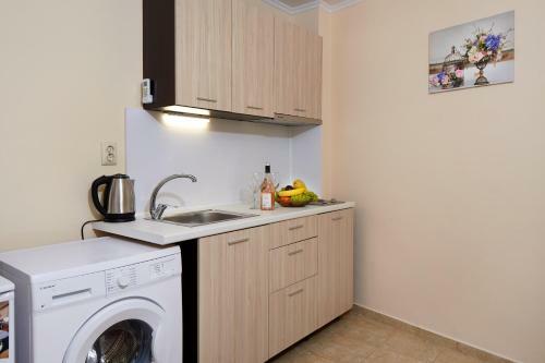Feniks Apartments