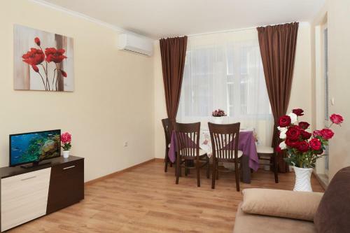 Feniks Apartments
