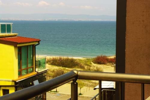 Seaview Apartment Marina