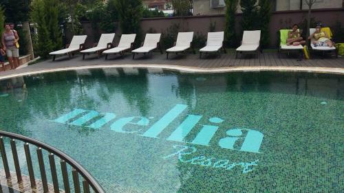 Mellia Park Apartment