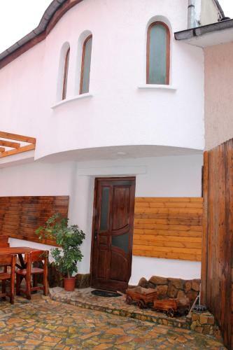 Family Hotel Square