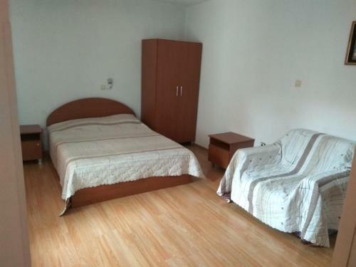 Family Hotel Blazhi