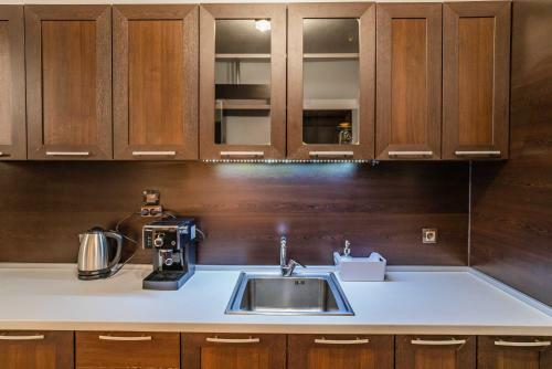 Babylon Apartment