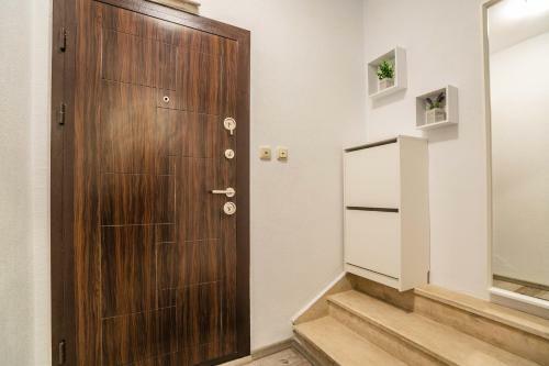 Babylon Apartment