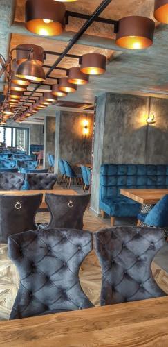 Apartamento Avenue Hotel - Bar & Dinner Bizarre