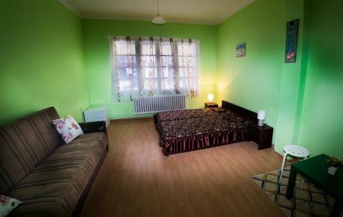 Hostal Serdika Rooms