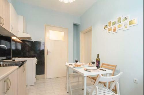Urban Stay Apartment