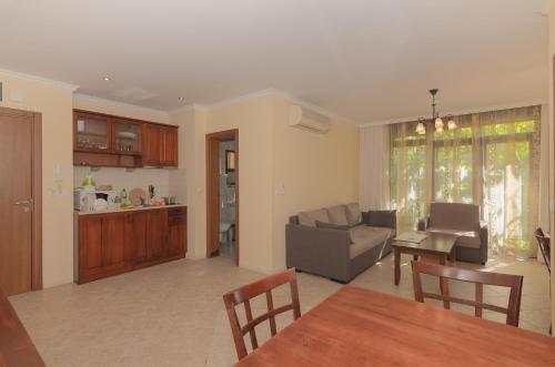 Family Apartment Near Sozopol