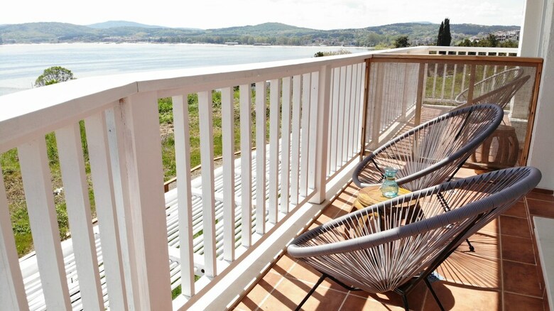 Casa De Oro Aparthotel