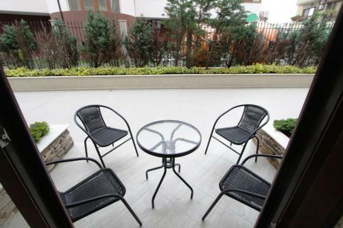 Lucky Apartments In Horizont Complex