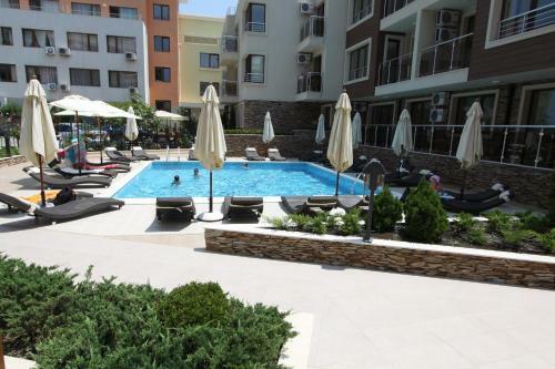 Lucky Apartments In Horizont Complex