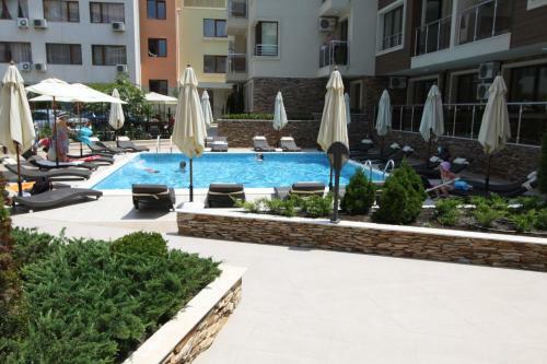 Lucky Apartments In Horizont Complex