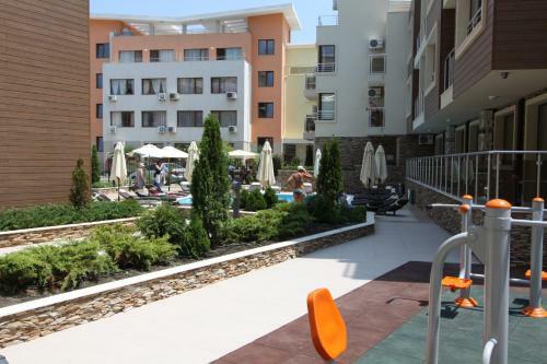 Lucky Apartments In Horizont Complex