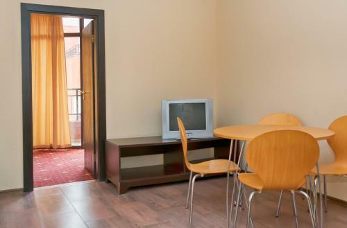 Holiday Apartments In Nobel