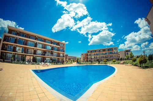 Private Apartment In Fort Noks Holiday