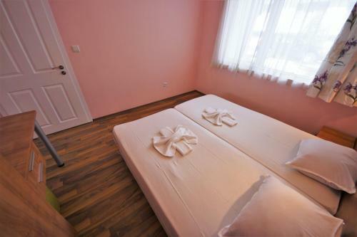Menada Azzuro Apartments