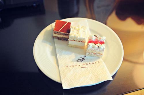 Gardenia Hills Hotel