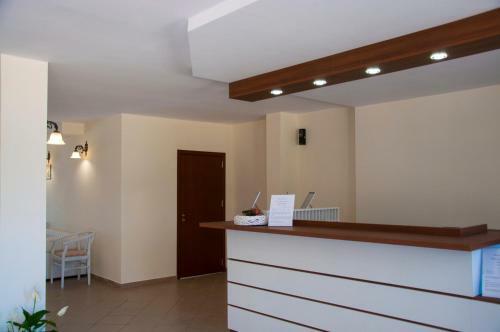 Gardenia Hills Hotel