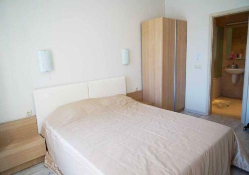 Star Dreams Apartments